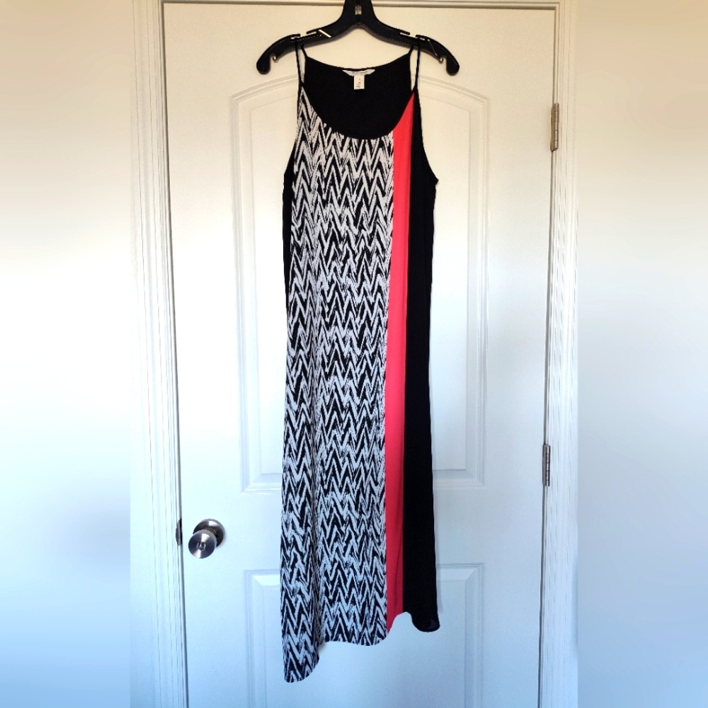 White House/Black Market Maxi Strap Dress EUC